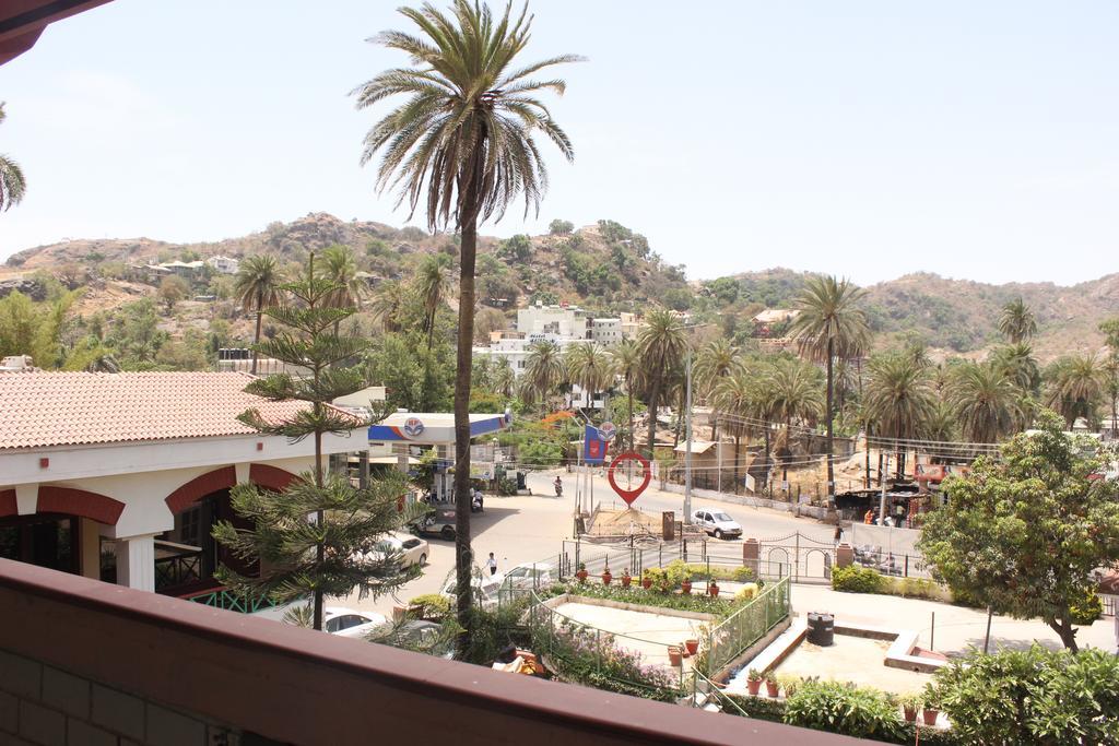 Hotel Mount Regency Mount Abu Ngoại thất bức ảnh
