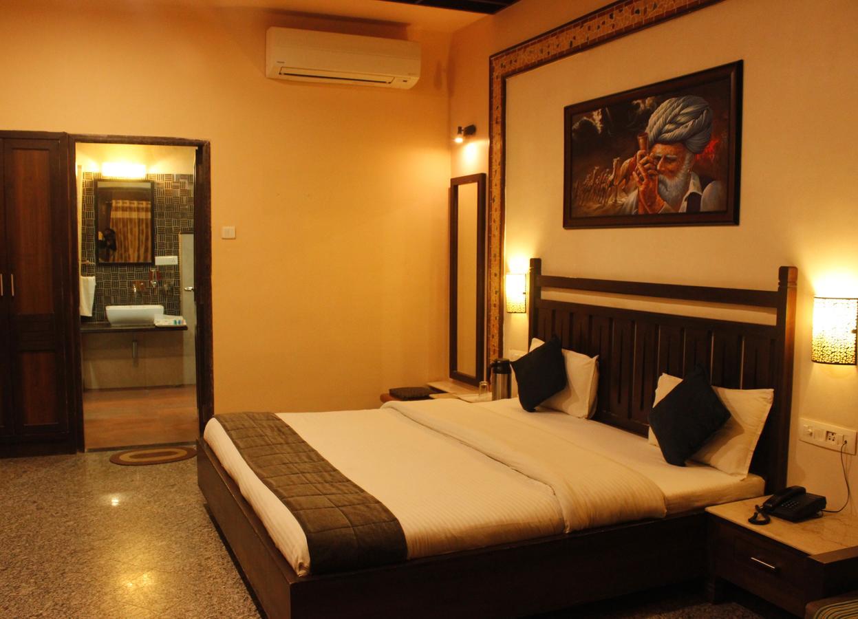 Hotel Mount Regency Mount Abu Ngoại thất bức ảnh