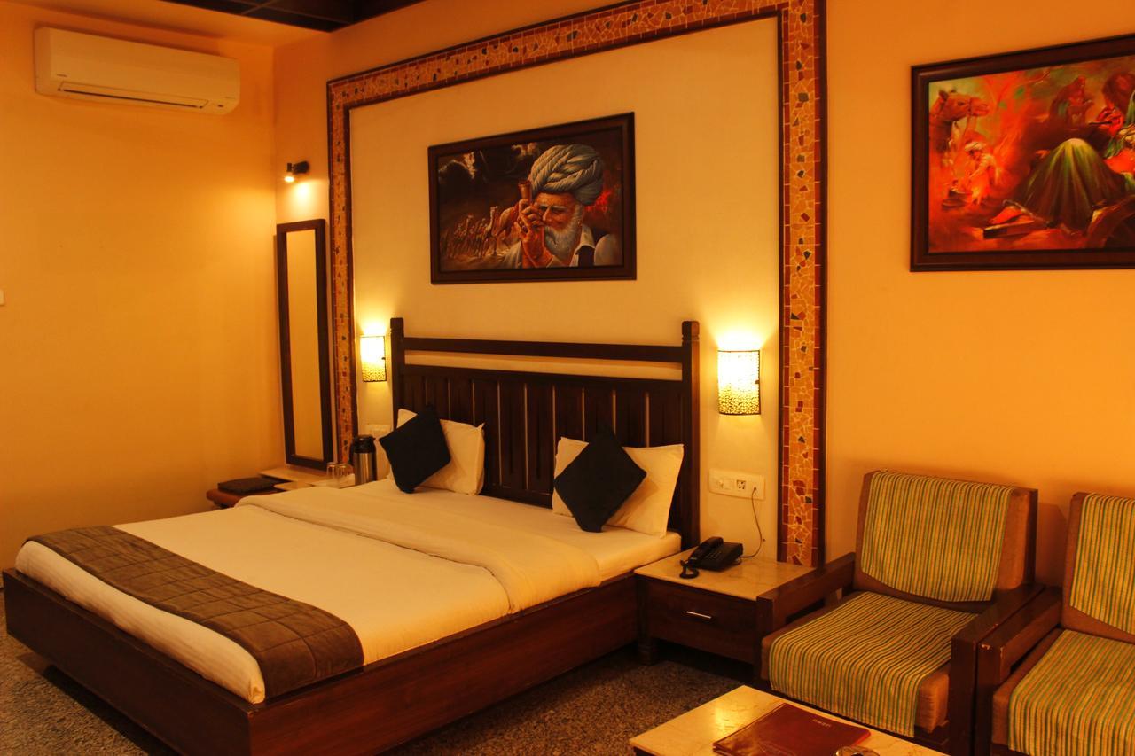 Hotel Mount Regency Mount Abu Ngoại thất bức ảnh