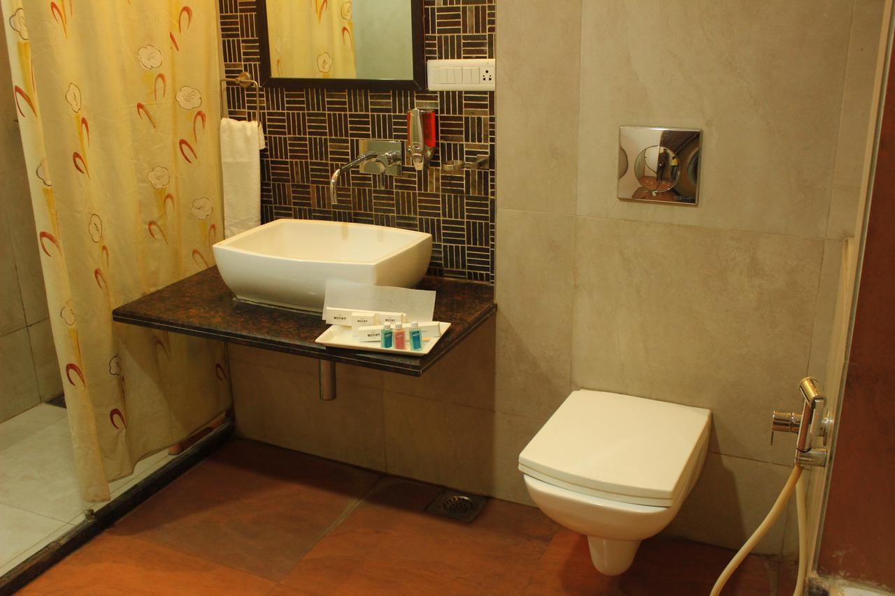Hotel Mount Regency Mount Abu Ngoại thất bức ảnh