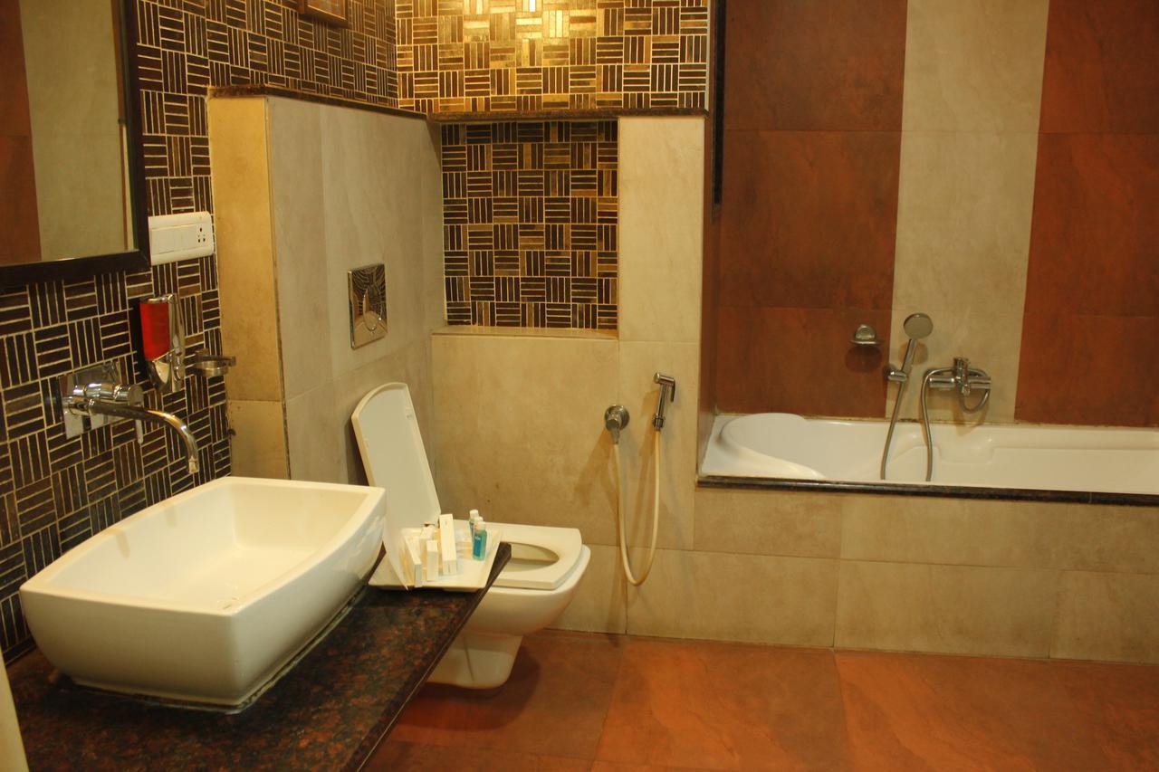 Hotel Mount Regency Mount Abu Ngoại thất bức ảnh