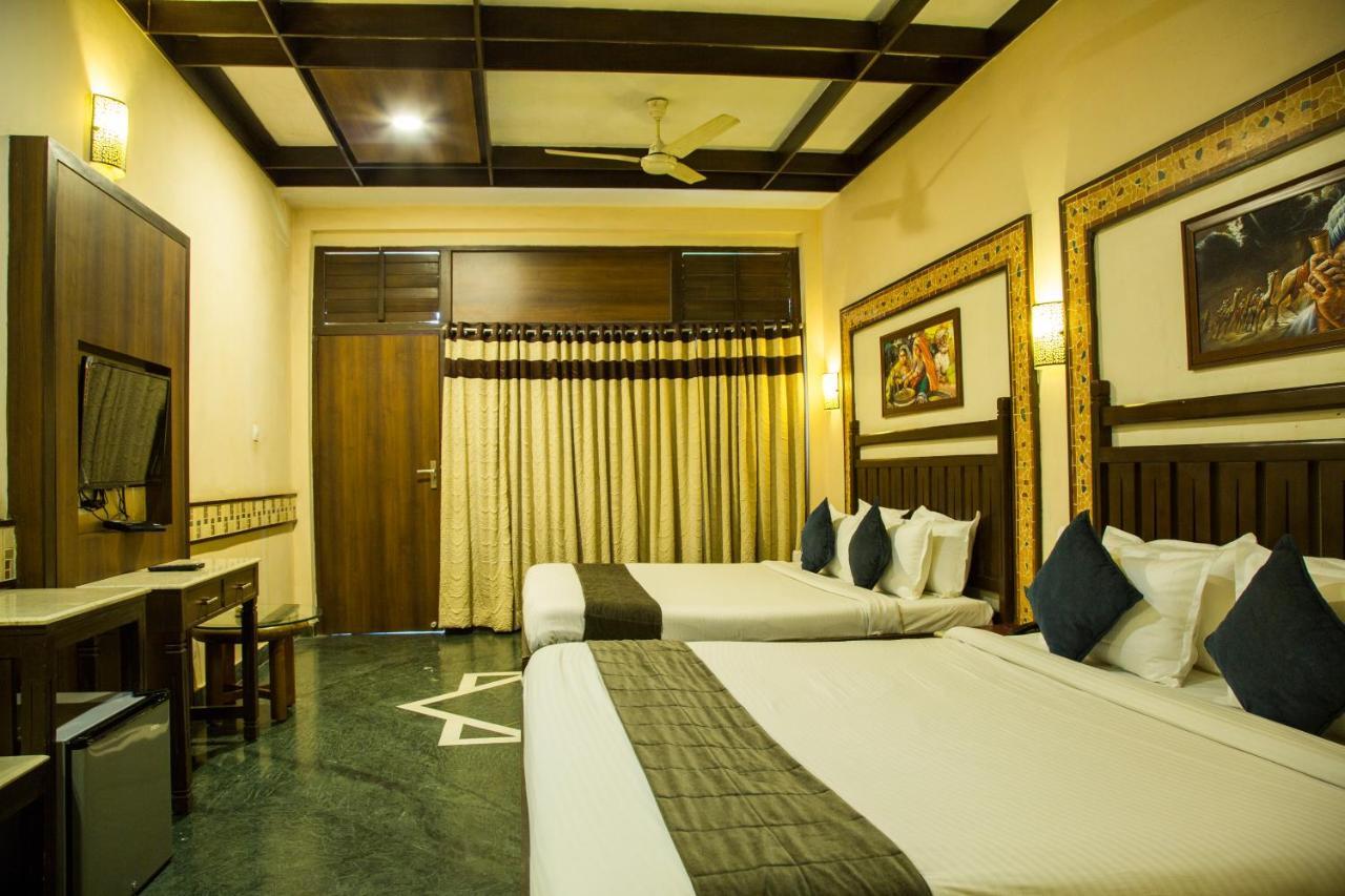 Hotel Mount Regency Mount Abu Ngoại thất bức ảnh
